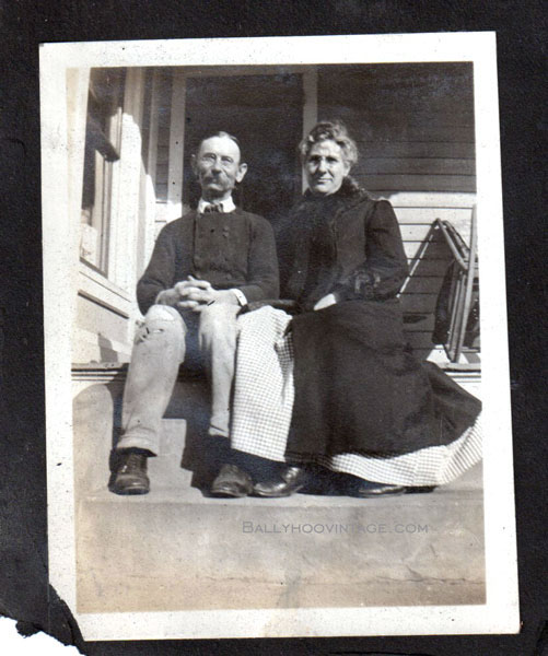 Elderly Couple, 1915