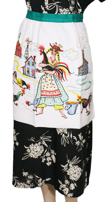 Delightful 1950s Apron Set