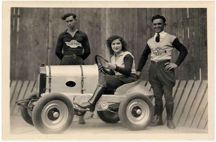1930s Racing Team