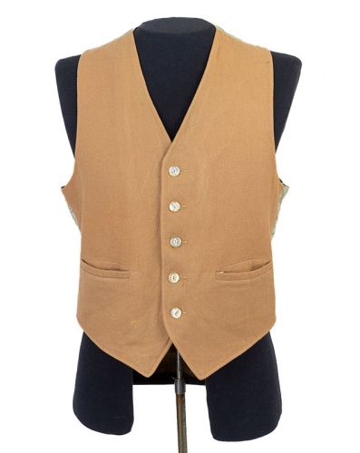 Vintage 1960s Tan Wool Vest: Ballyhoovintage.com