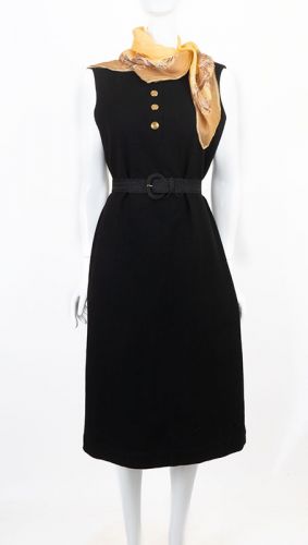 1960s Wool Crepe Sheath Dress: Ballyhoovintage.com