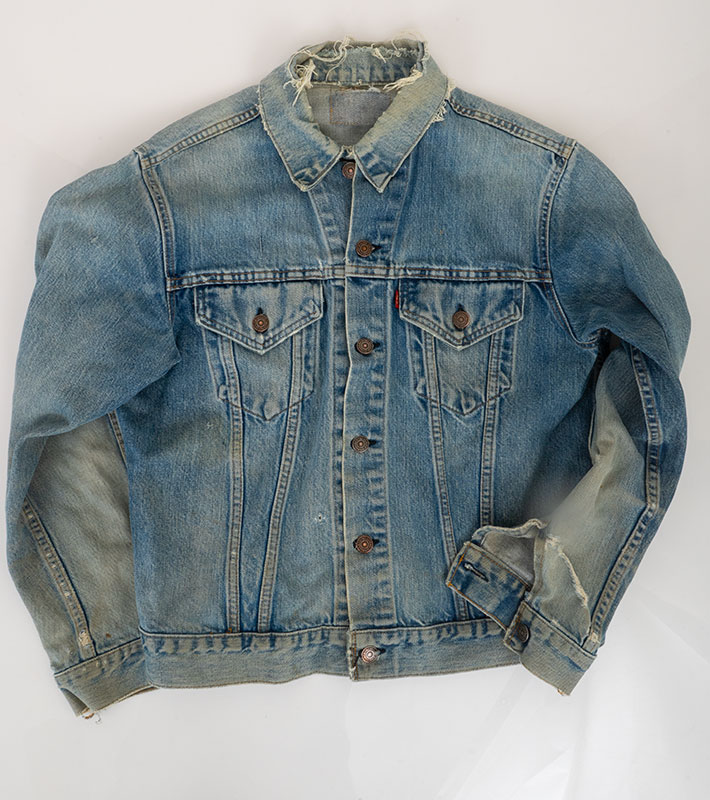 81426-vintage-Levis-Denim-