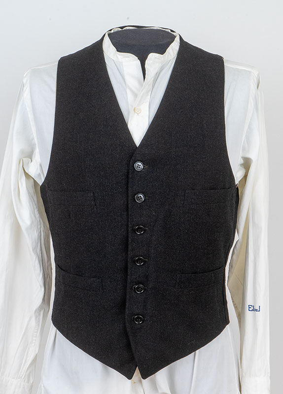 1920〜40's vintage solide wool vest BK Bone Wool Vest (K2410KN078-BLACK)
