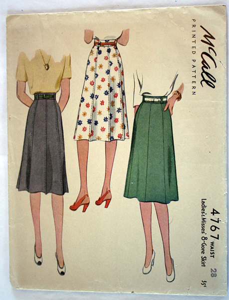 1940s Skirt Pattern by McCalls: Ballyhoovintage.com